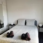 Appartement A 2 Pas De La Promenade Des Anglais Vue Mer 7 Avenue De Fabron